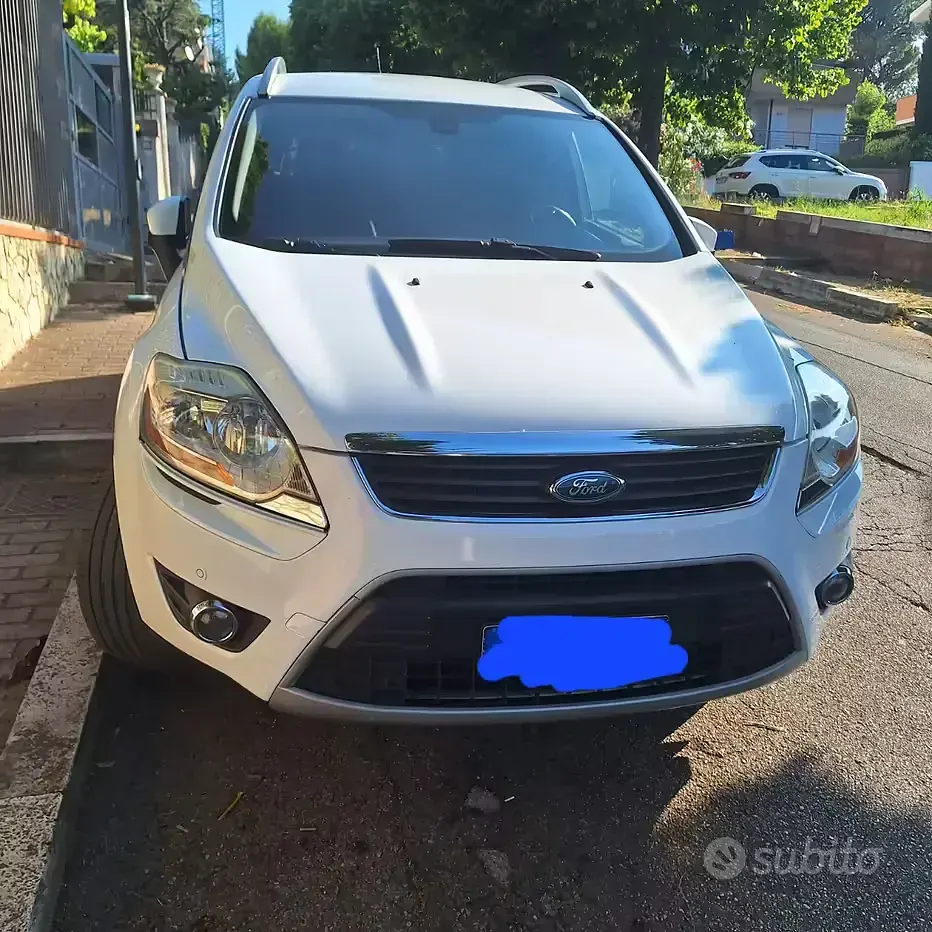 Usado Ford Kuga 163 CV (119 kW) 2012 Blanco SUV
