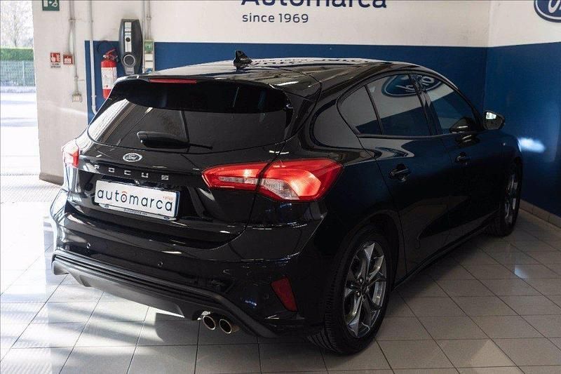 Usata Ford Focus ST-Line 125 CV (91 kW) 2020 Nero Berlina