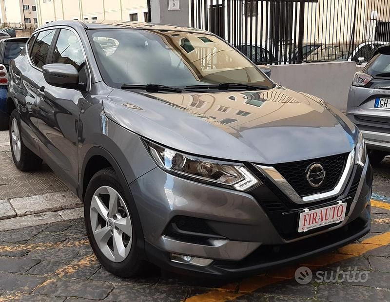 Usata Nissan Qashqai 115 CV (84 kW) 2020 Grigio SUV