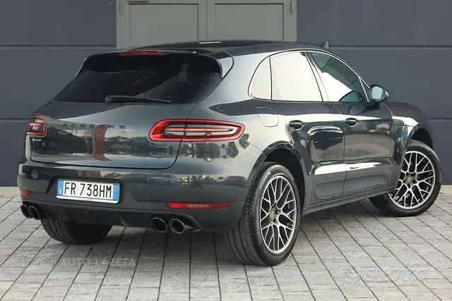 Usata Porsche Macan 252 CV (185 kW) 2018 Nero SUV
