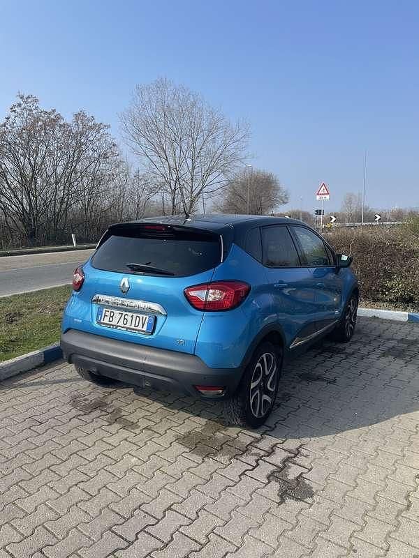 Usata Renault Captur Intens 90 CV (66 kW) 2015 Blu/azzurro SUV