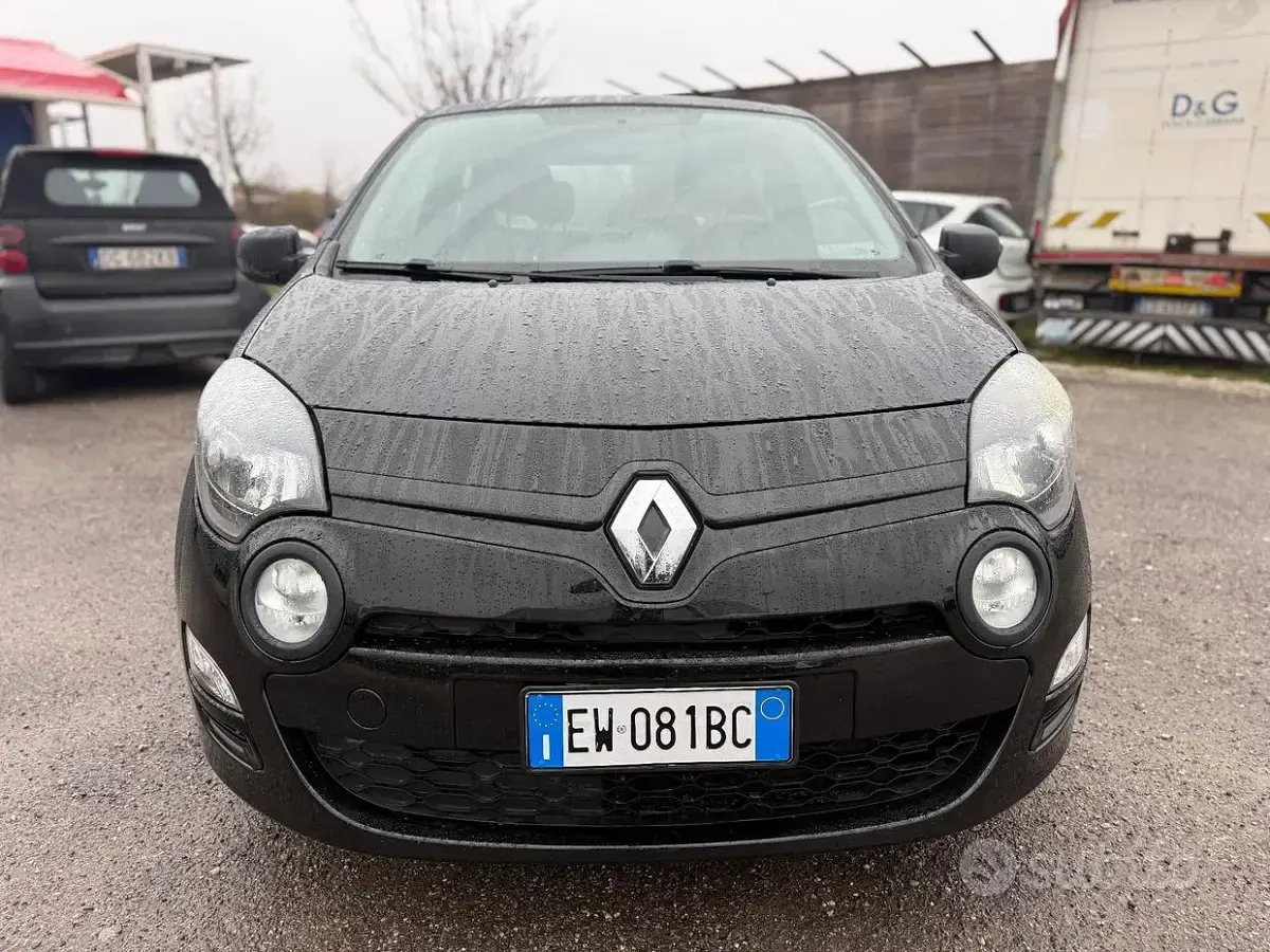Gebraucht Renault Twingo Night&Day 75 PS (55 kW) 2014 Schwarz Kleinwagen