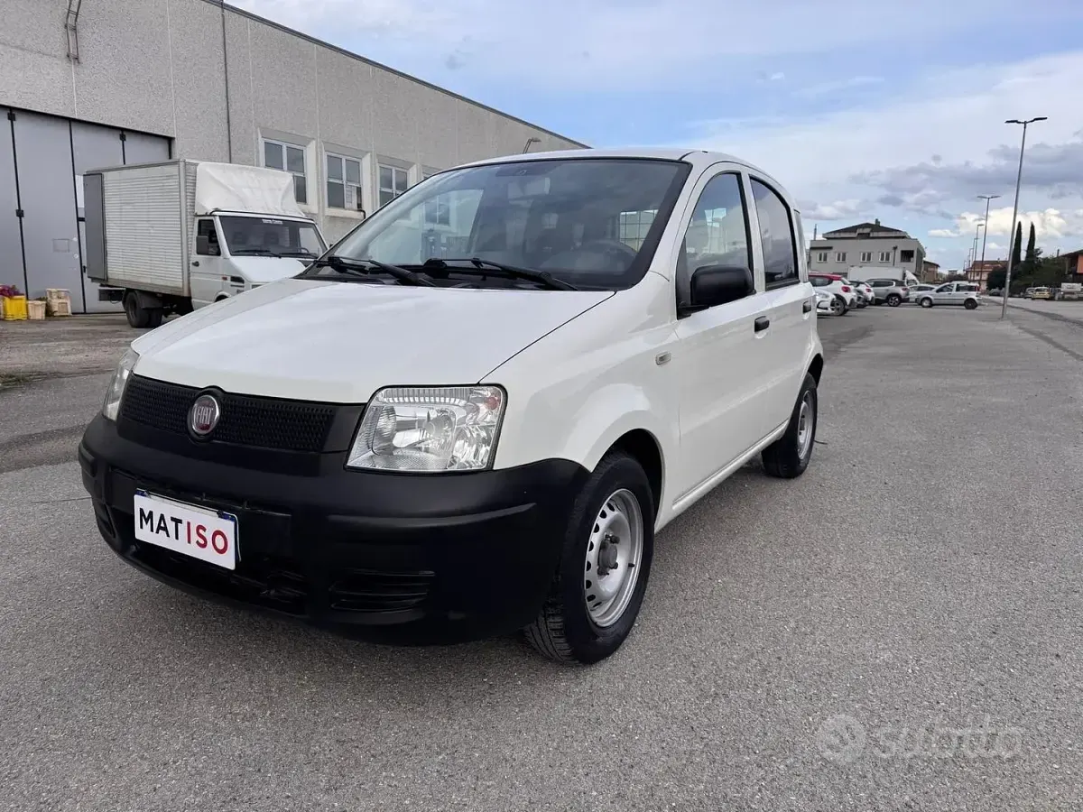 Usata Fiat Panda Active 60 CV (44 kW) 2008 Bianco Utilitaria