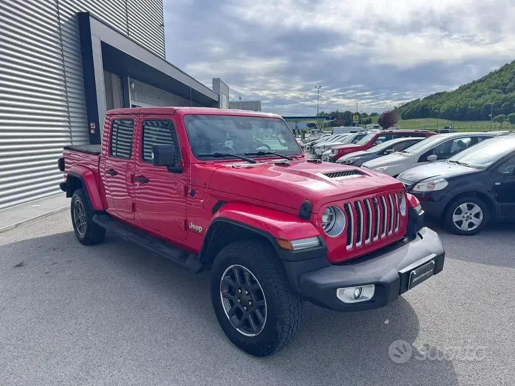 Usata Jeep Gladiator 264 CV (194 kW) 2021 Rosso Pick-up