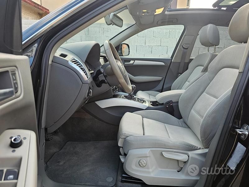 Usata Audi Q5 170 CV (125 kW) 2011 Blu SUV