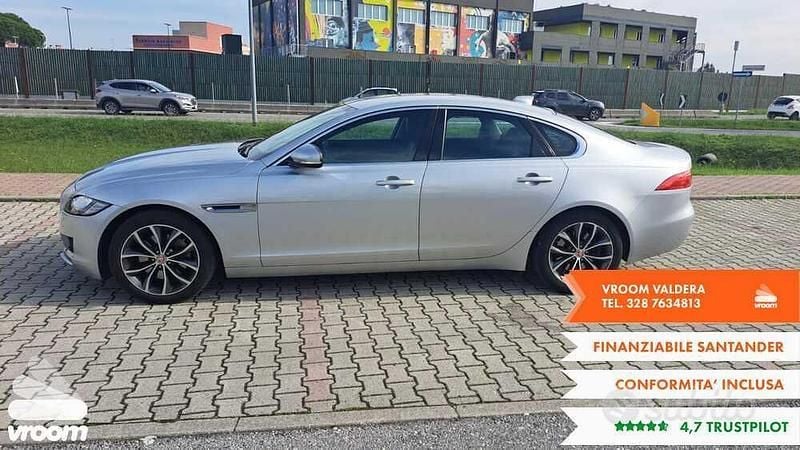 Usata Jaguar XF 180 CV (132 kW) 2017 Berlina