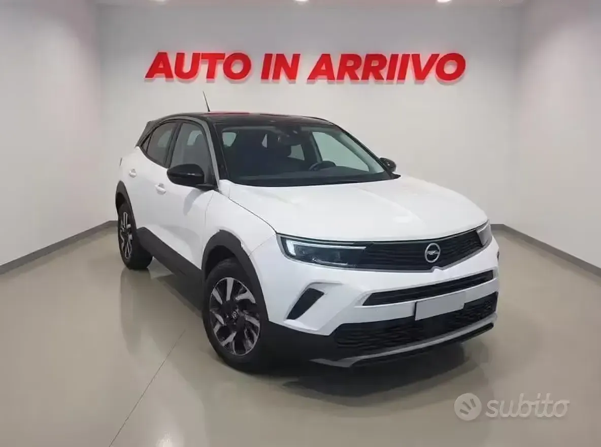Usata Opel Mokka 100 CV (73 kW) 2022 Bianco SUV