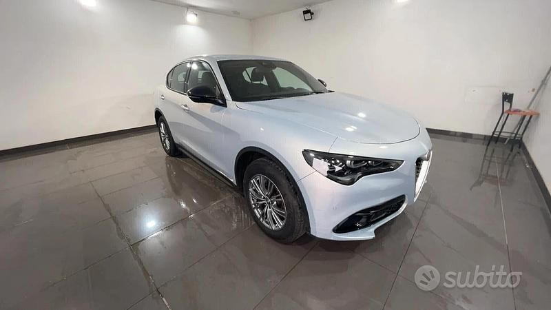 Usata Alfa Romeo Stelvio Super 210 CV (154 kW) 2023 Grigio SUV