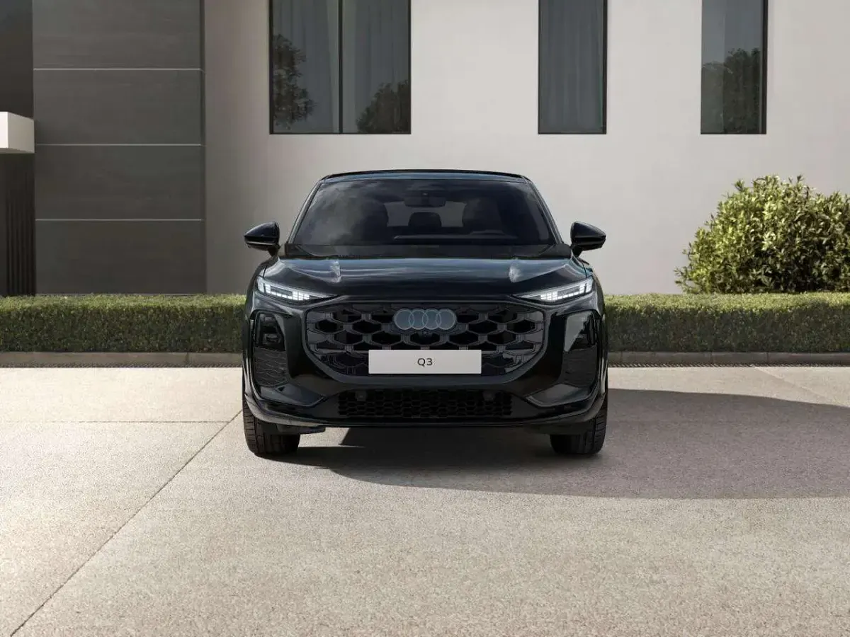 Nuova Audi Q3 S-Line 204 CV (150 kW) 2026 Nero SUV