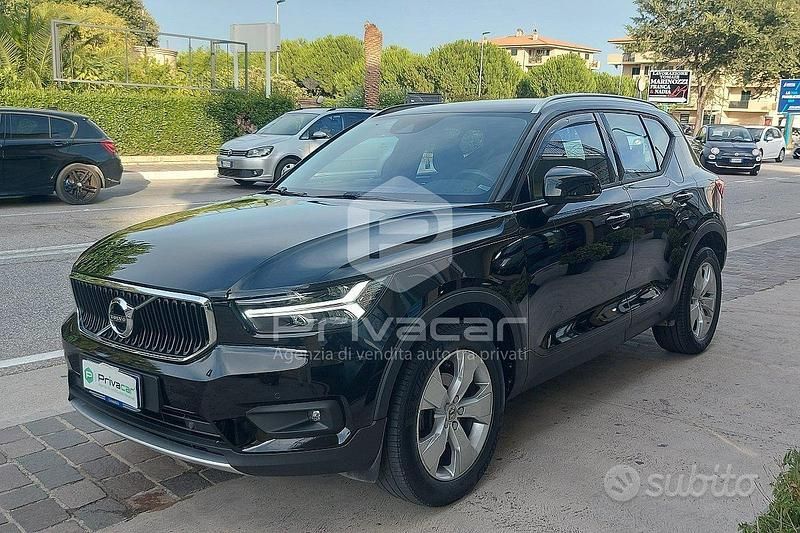 Nero Usata 2019 Volvo XC40 Momentum SUV | 18.000 € (Ottimo prezzo) - Immagine 1/4