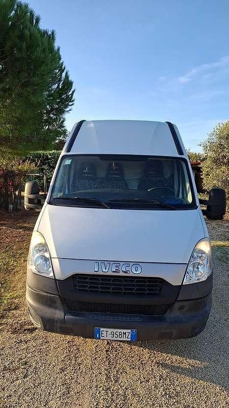 Usata 2014 Iveco Daily Furgone | 10.000 € (Super prezzo) - Immagine 1/4