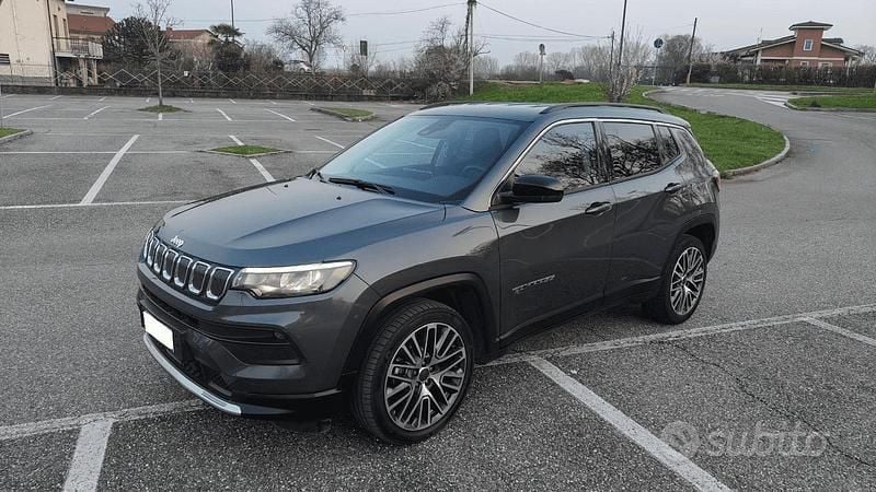 Usata Jeep Compass Limited 131 CV (96 kW) 2022 Grigio SUV