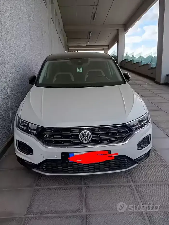 Usata VW T-Roc 150 CV (110 kW) 2019 Bianco SUV