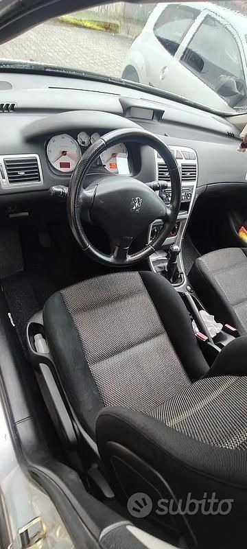 Usata Peugeot 307 90 CV (66 kW) 2007 Argento Station wagon