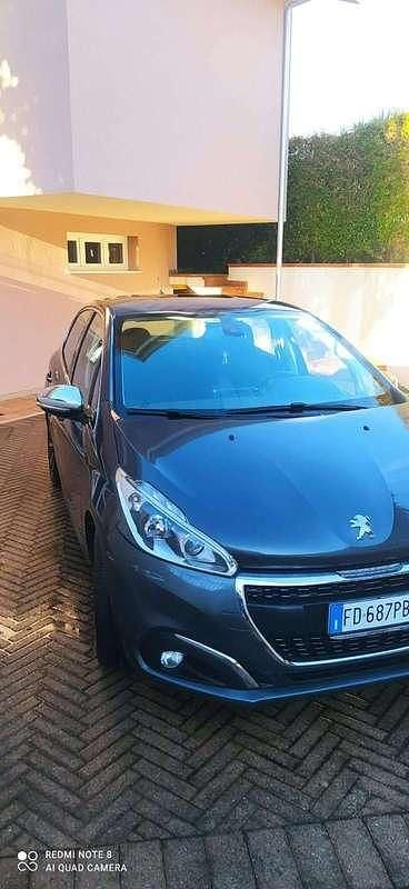 Usata Peugeot 208 Allure 99 CV (72 kW) 2016 Grigio Utilitaria