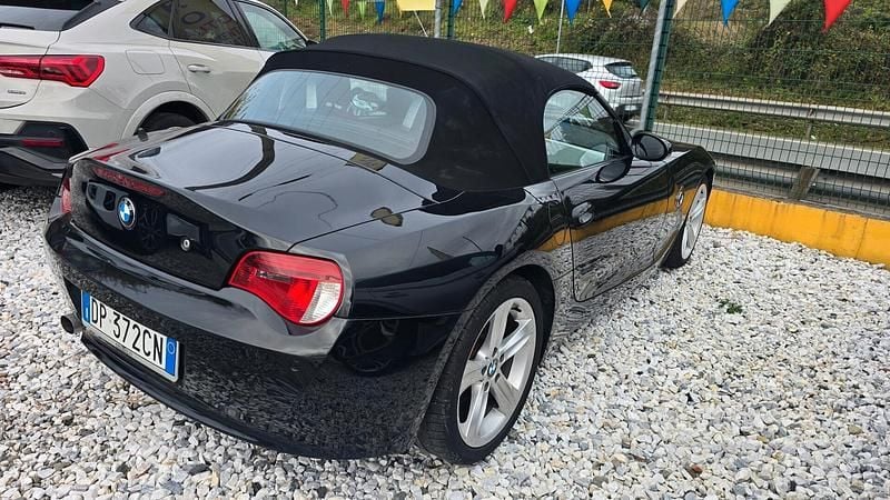 Usata BMW Z4 150 CV (110 kW) 2008 Nero Cabrio