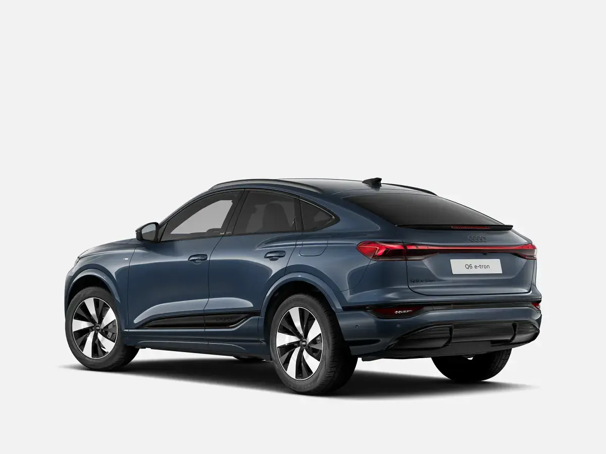 Nuova Audi Q6 Sportback e-tron S-Line 119 kW (163 CV) 2026 Blu plasma metallizzato SUV