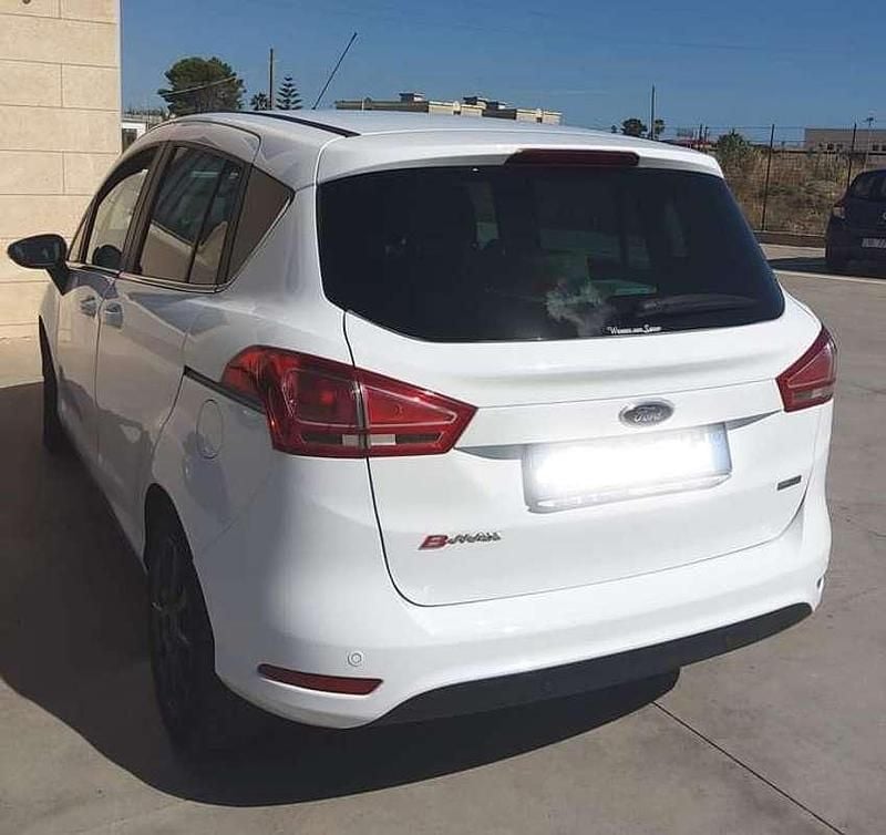 Usata Ford B-MAX Individual 125 CV (91 kW) 2013 Monovolume