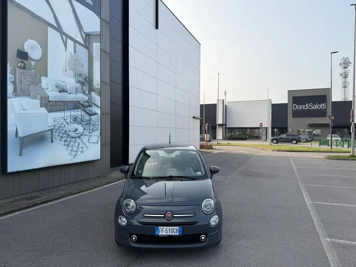 Begagnad Fiat 500 Riva 95 HK (69 kW) 2016 Grå Sportkupé