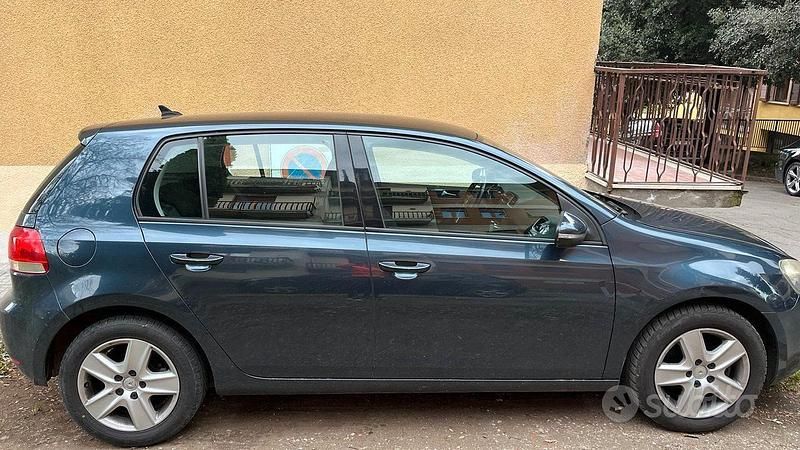 Usata VW Golf VI 105 CV (77 kW) 2011 Utilitaria