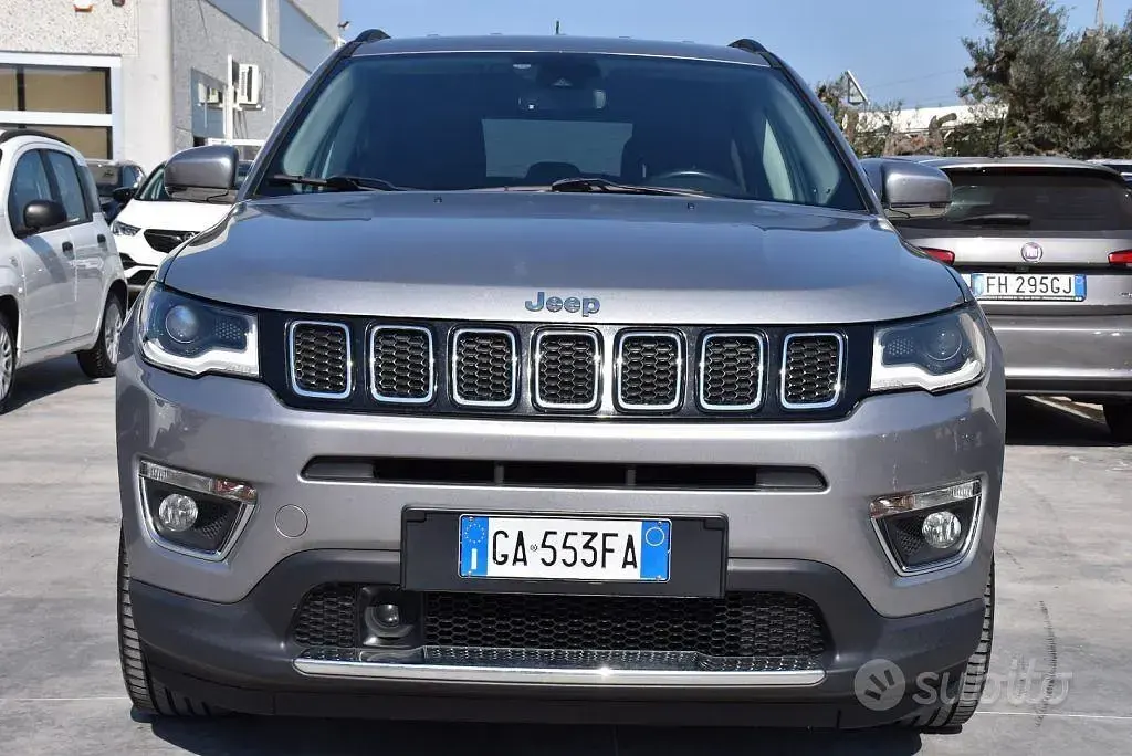 Usata Jeep Compass Limited 120 CV (88 kW) 2020 Grigio SUV