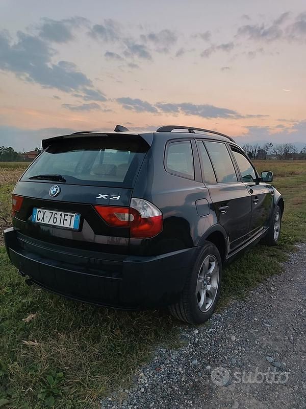 Usata BMW X3 150 CV (110 kW) 2005 Nero SUV
