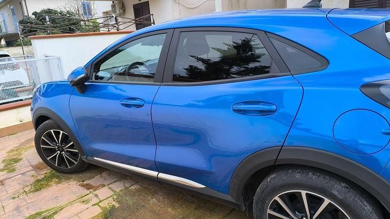 Usata Ford Puma Titanium X 125 CV (91 kW) 2021 Blu/azzurro SUV