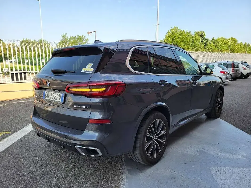 Usata BMW X5 M Sport 265 CV (194 kW) 2020 Grigio SUV