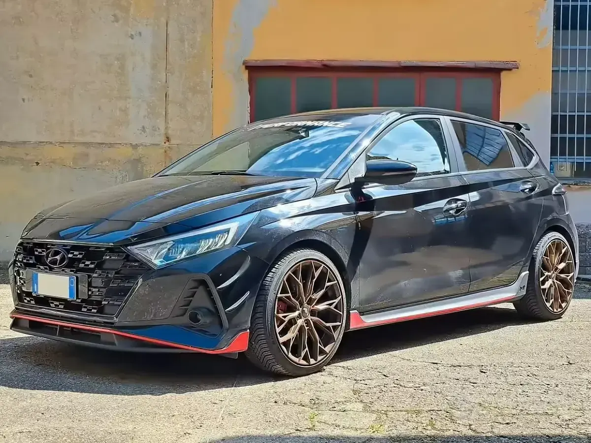Käytetty Hyundai i20 N Performance 204 HP (150 kW) 2022 Musta Viistoperä