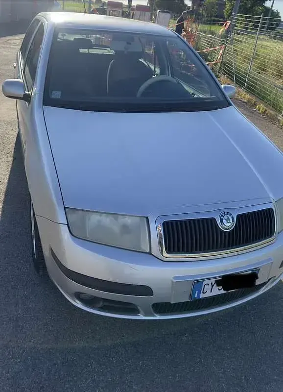 Usata Skoda Fabia 54 CV (39 kW) 2005 Berlina