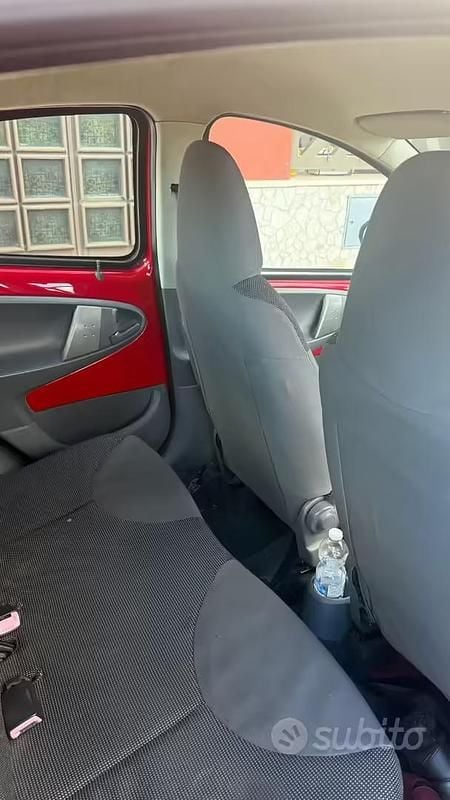 Usata Peugeot 107 68 CV (50 kW) 2007 Utilitaria