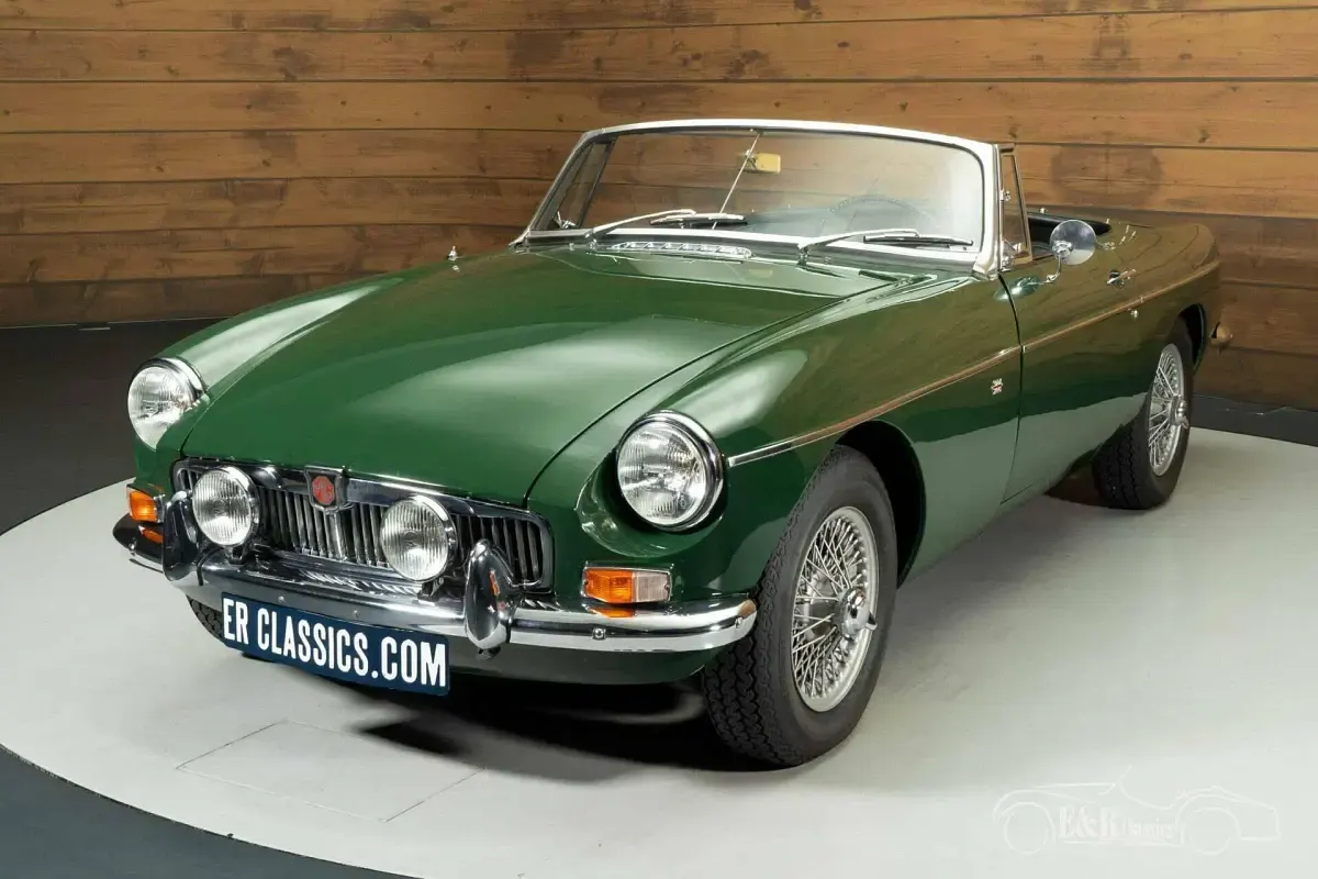 Usata MG B 96 CV (70 kW) 1966 Verde Cabrio