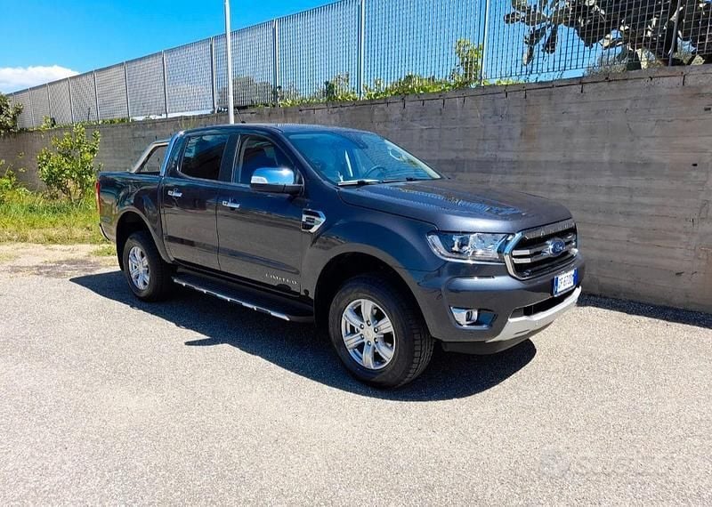Usata Ford Ranger 170 CV (125 kW) 2021 Grigio Pick-up