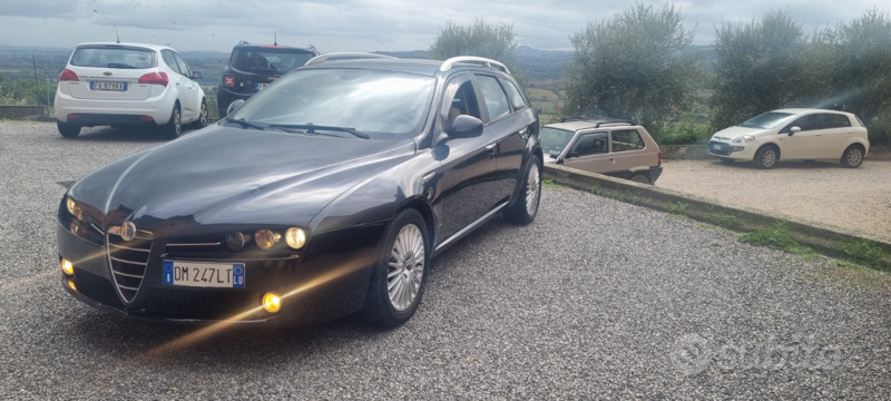 Usato 2008 Alfa Romeo 159 1.9 Diesel 150 CV (5.000 €)