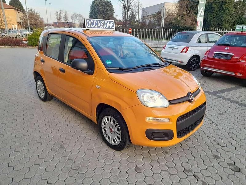 Usata Fiat Panda Lounge 69 CV (50 kW) 2019 Arancione Utilitaria