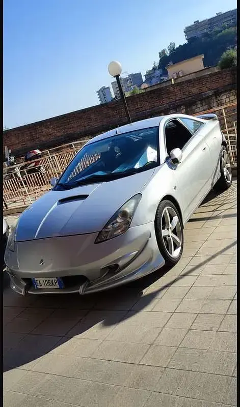 Usata Toyota Celica 143 CV (105 kW) 2005 Coupé
