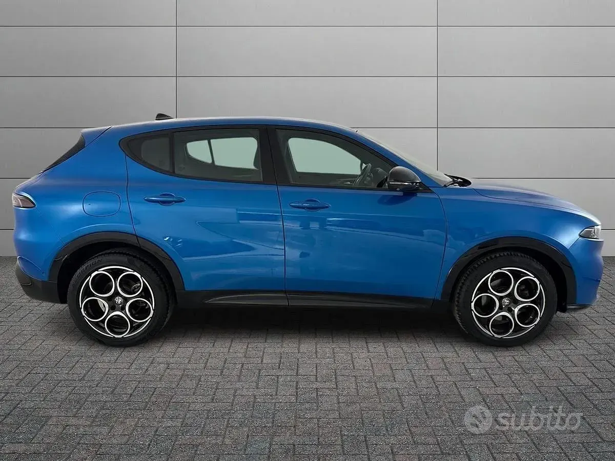 Usata Alfa Romeo Tonale Sprint 131 CV (96 kW) 2024 Bluazzurro SUV