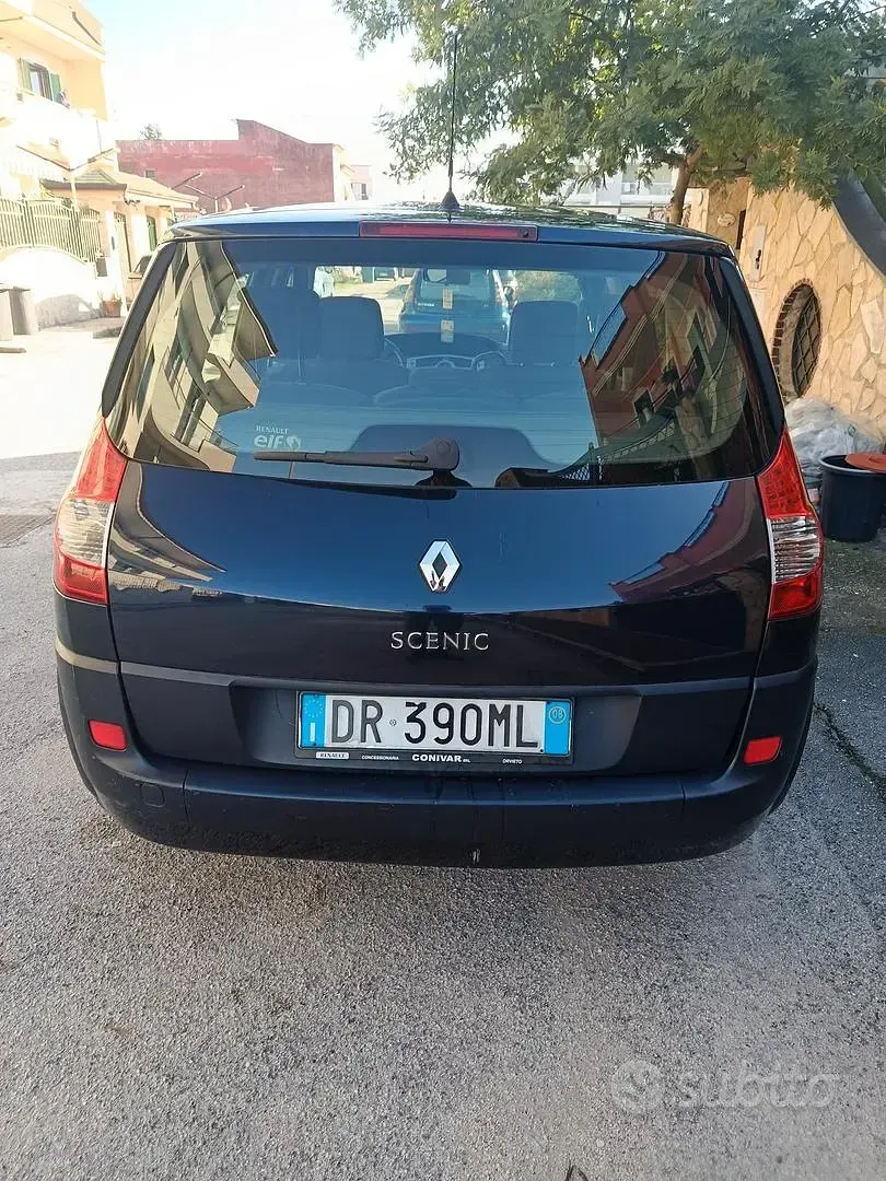 Usata Renault Scenic E-Tech 2008 Blu Berlina