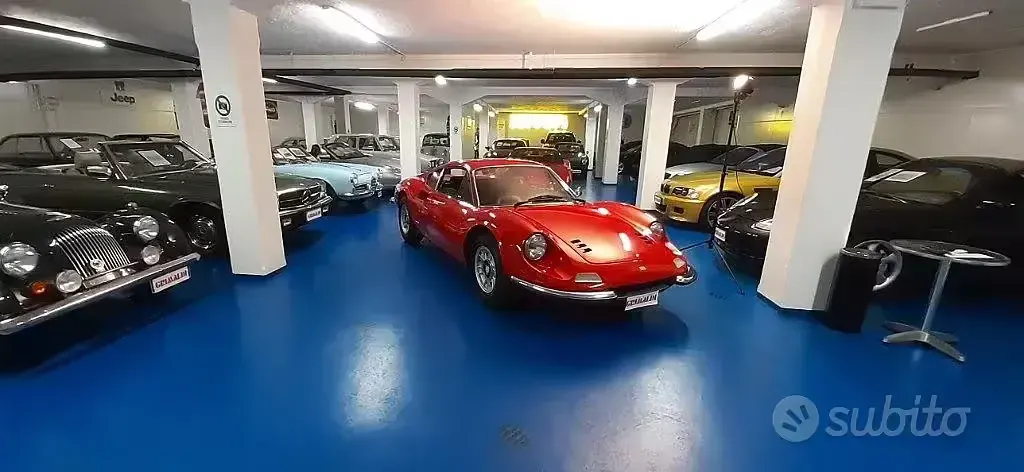 Usata Ferrari Dino 246 194 CV (142 kW) 1970 Rosso Coupé