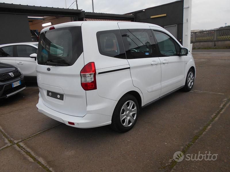 Usata Ford Tourneo Connect 100 CV (73 kW) 2019 Bianco Monovolume