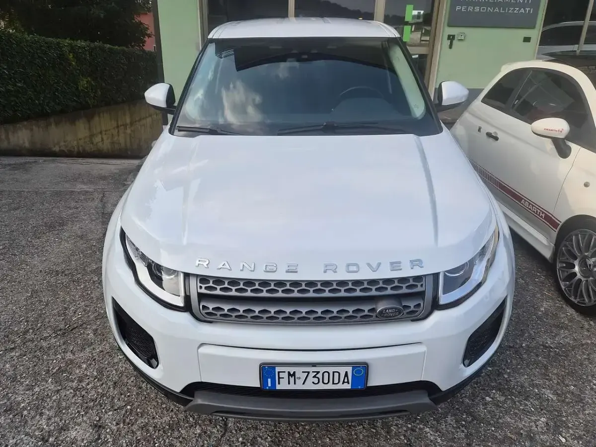 Usata Land Rover Range Rover evoque SE 150 CV (110 kW) 2017 Bianco SUV