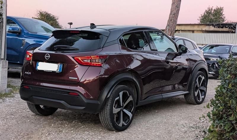 Usata Nissan Juke N-Connecta 143 CV (105 kW) 2022 Rosso SUV