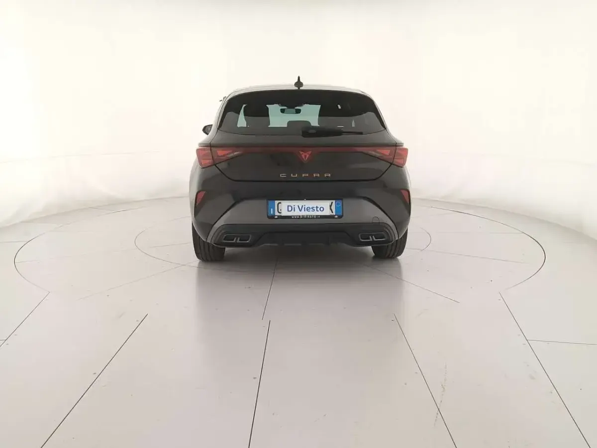 Usata Cupra Leon 150 CV (110 kW) 2025 Other Berlina