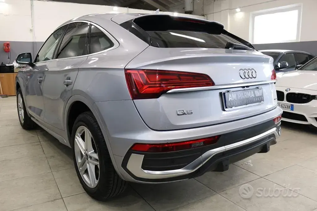 Usata Audi Q5 S-Line 204 CV (150 kW) 2022 Grigio SUV