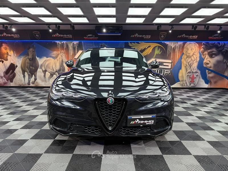 Usata Alfa Romeo Stelvio 160 CV (117 kW) 2024 Nero SUV