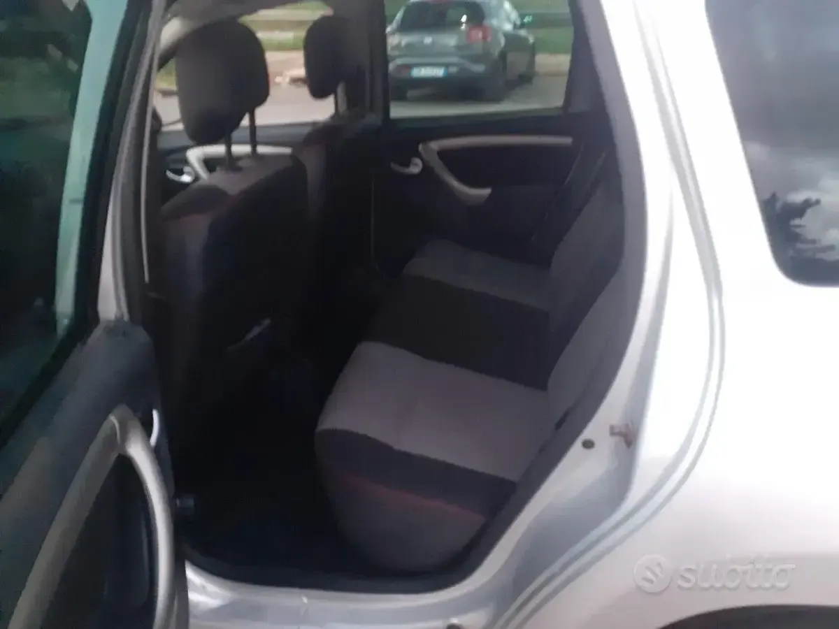 Usata Dacia Duster 109 CV (80 kW) 2013 Grigio SUV