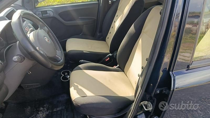 Usata Fiat Panda 69 CV (50 kW) 2011 Utilitaria