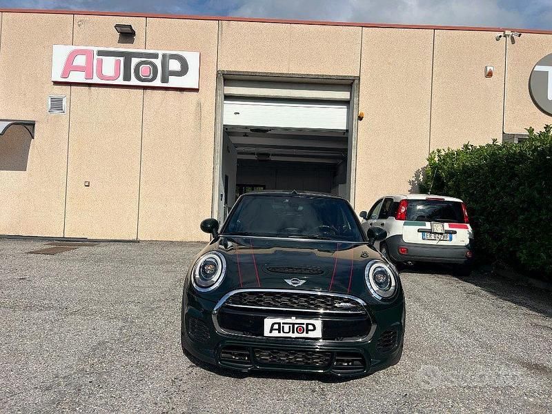 Usata Mini John Cooper Works Cabriolet Hype 231 CV (169 kW) 2017 Verde Cabrio