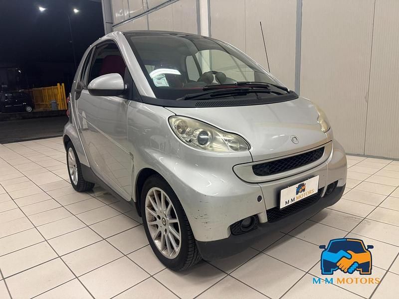 Giallo Usata 2010 Smart ForTwo Cabrio Passion Cabrio | 4999 € (Ottimo prezzo) - Immagine 1/4