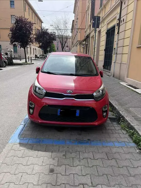 Usata Kia Picanto 65 CV (47 kW) 2018 Utilitaria